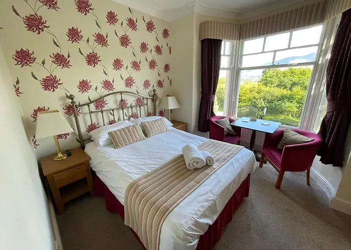 Ouse Bridge House