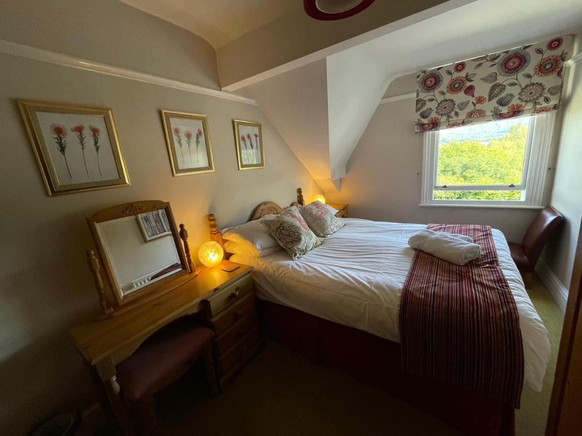 Ouse Bridge House Гостевой дом 4*